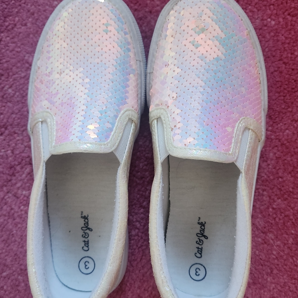 Girls Cat & Jack Squinted Slip On Sneakers Shoes 3